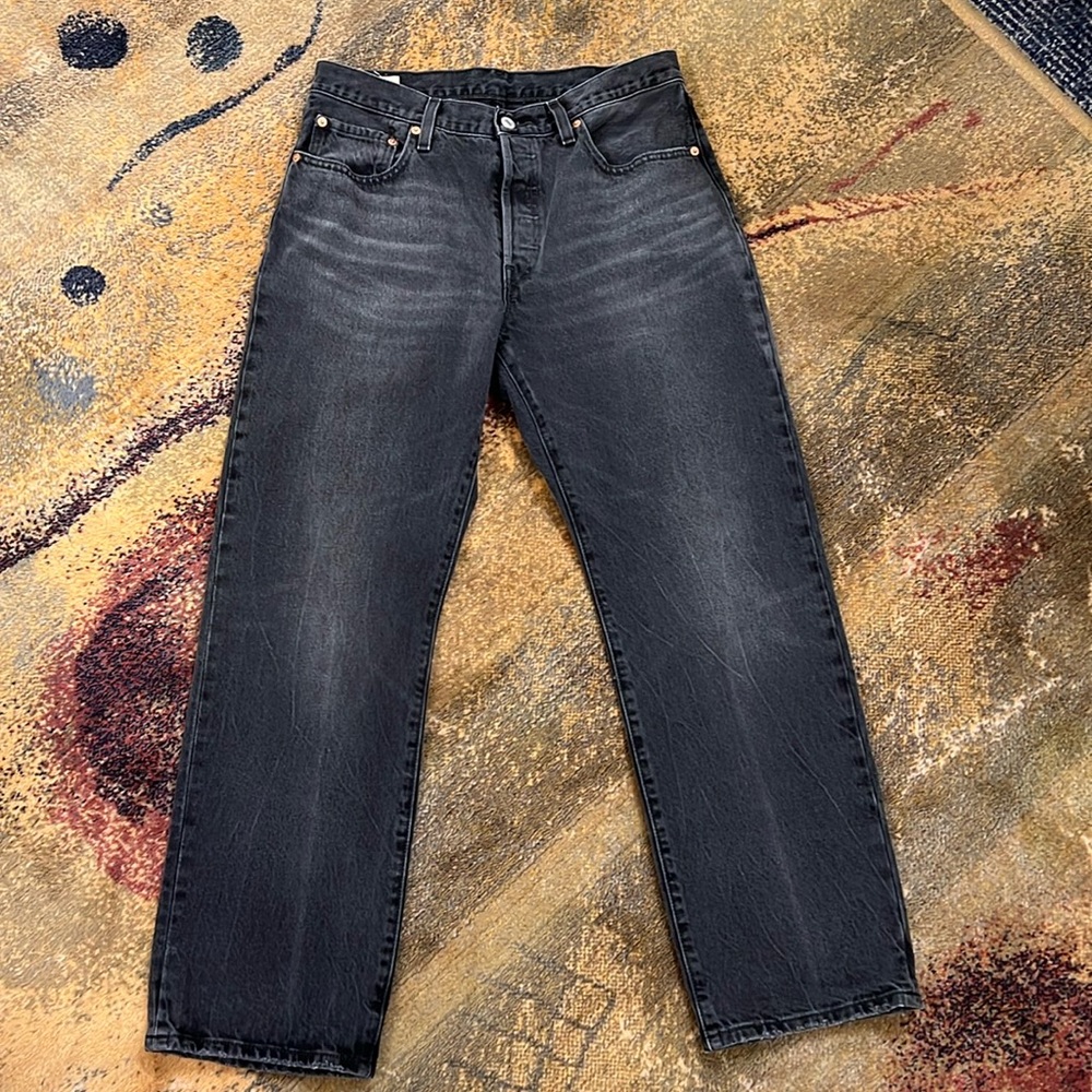 Levi's High Rise Jeans in Black